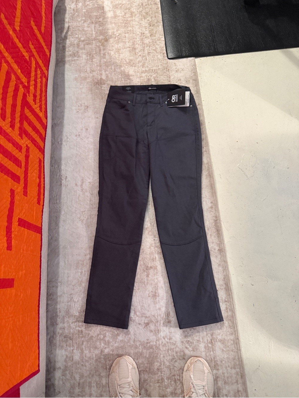 Women’s size 4 Outdoor Research Lined Dark Gray Straight-Leg Work Pants-NWT